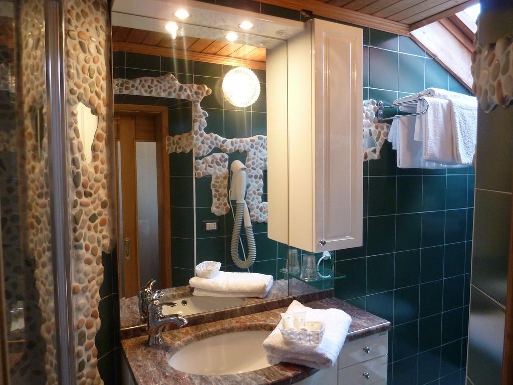 Hotel Ancora Castello-Molina di Fiemme Cameră foto