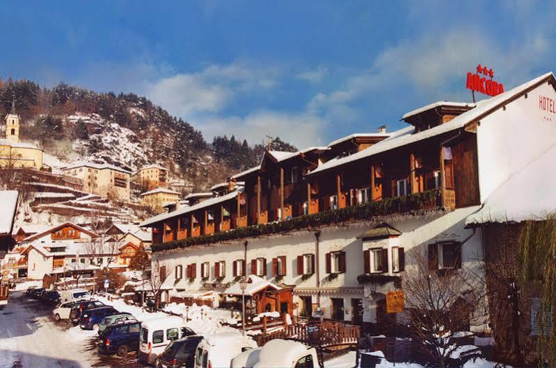 Hotel Ancora Castello-Molina di Fiemme Exterior foto